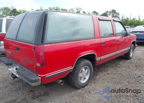 1992 GMC Suburban C1500 из США, поврежденный, VIN 1GKEC16K9NJ722021